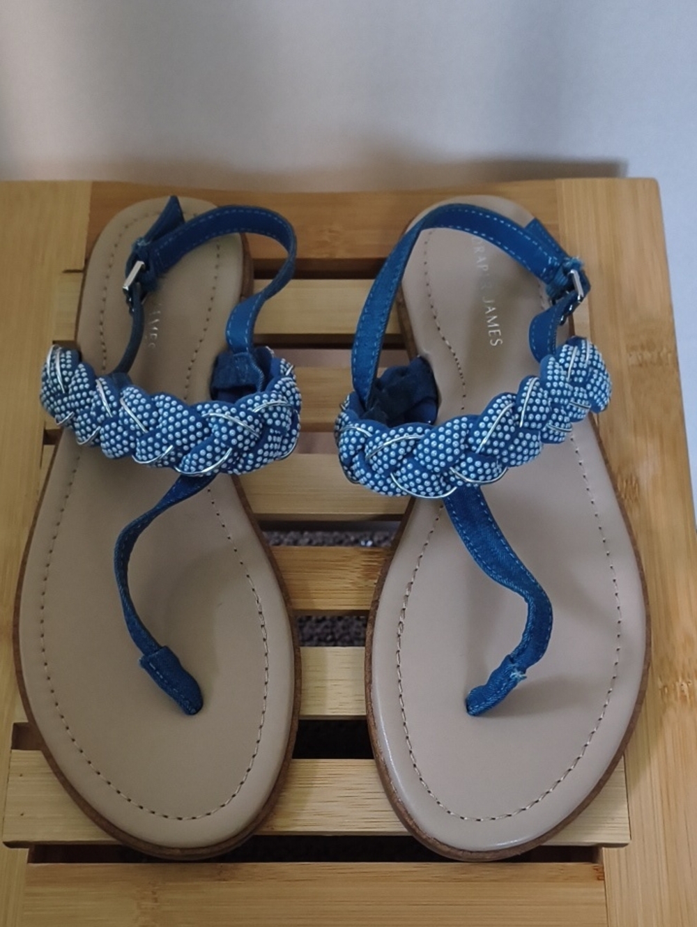 NWOT Draper James Blue Braided T-Strap Sandals with Silver Accents Size US 6